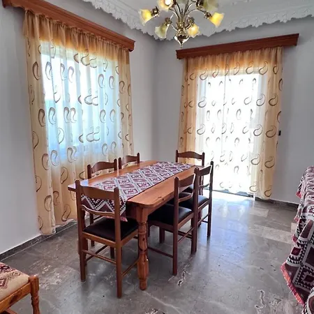 Splish Splash 아파트호텔 아릴라스